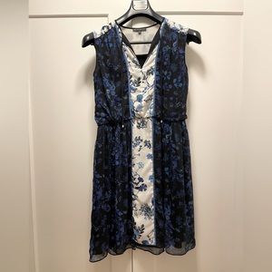 Adrianna Papell Blue White Black Floral Dress - Size M / Medium